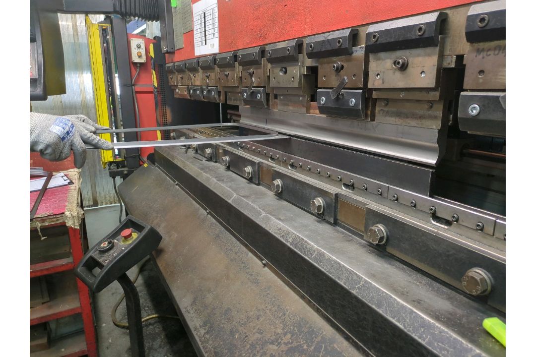 1995, PRESS BRAKES (AMADA) - Machine: ITS2 - Image 18 of 19
