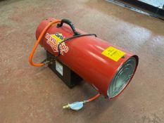 NO RESERVE - Clarke Devil 2100 Space Heater