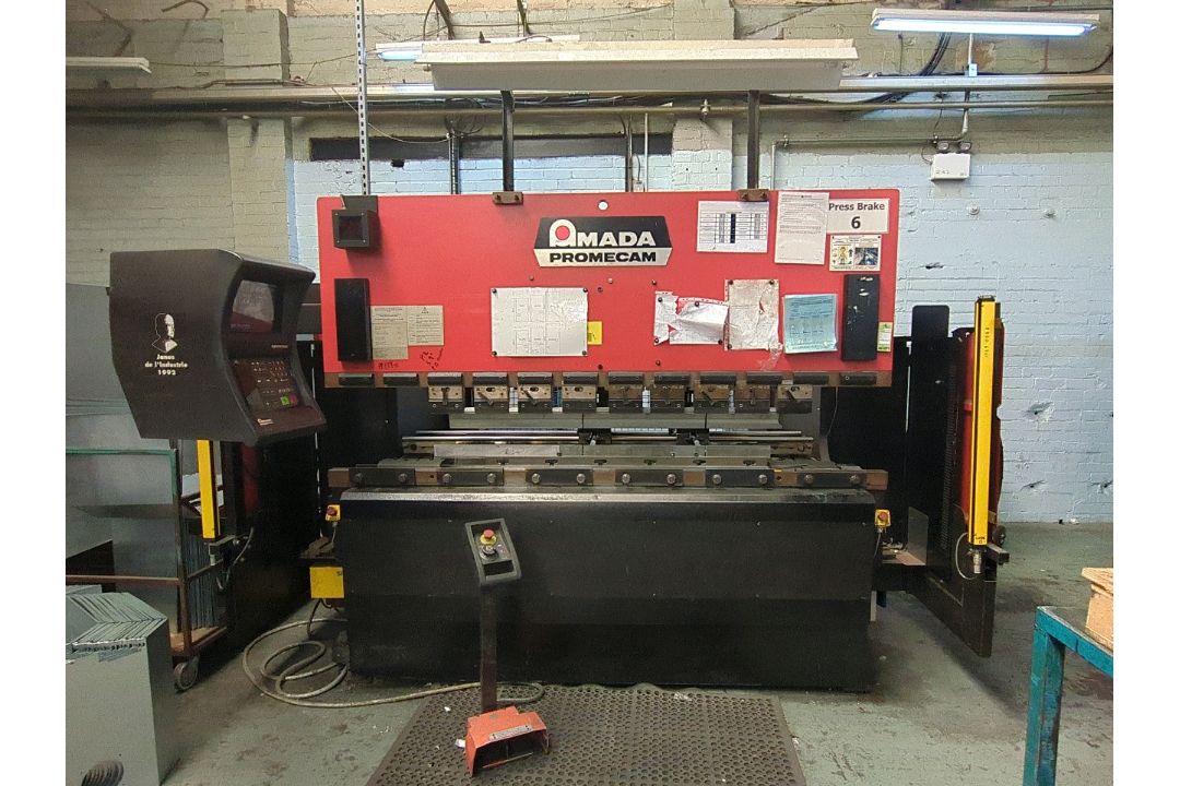 1995, PRESS BRAKES (AMADA) ITS - Image 1 of 19