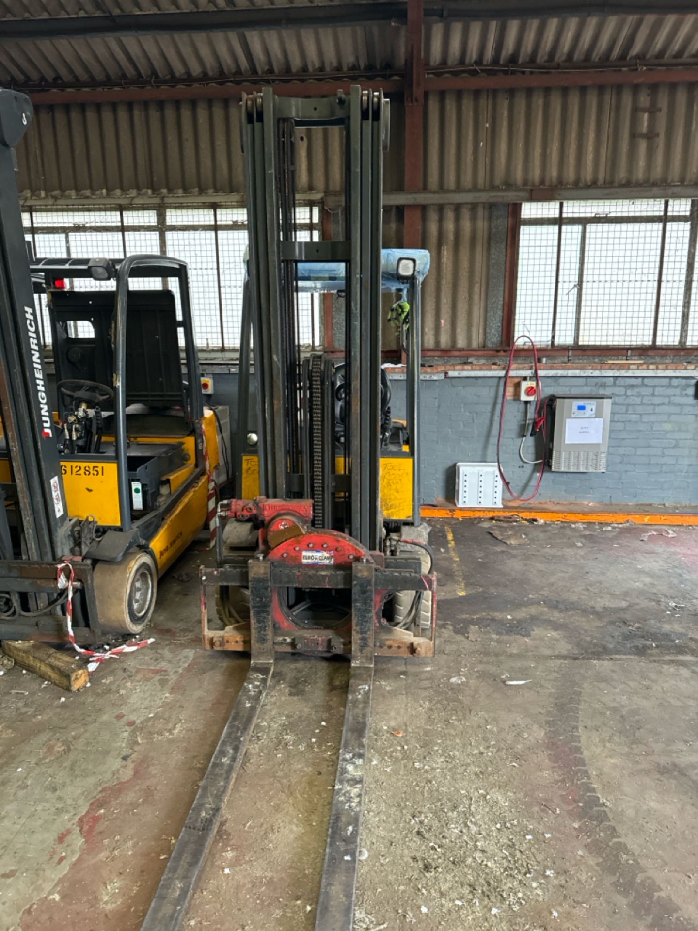 Jungheinrich 6 HPZS 750 Forklift - Image 4 of 17