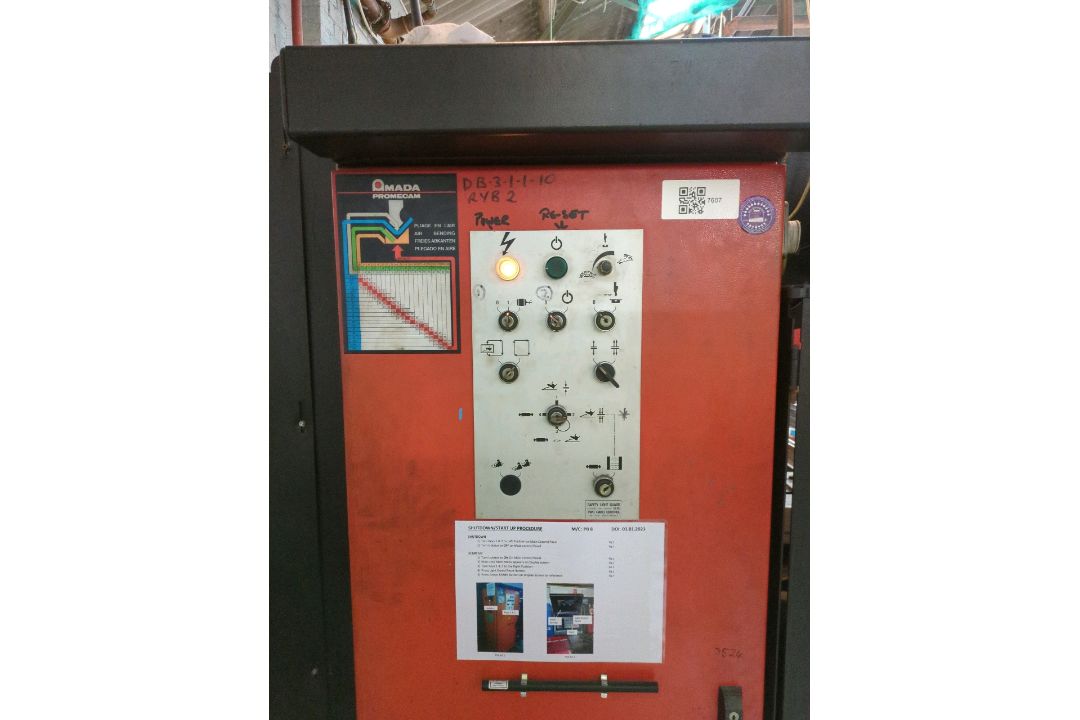 1995, PRESS BRAKES (AMADA) - Machine: ITS2 - Image 9 of 19