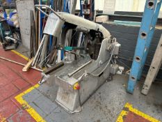 NO RESERVE - Mechanical Saw