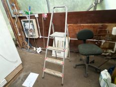 Step Ladder - NO RESERVE