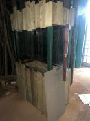 ** NO RESERVE ** Display Animal Enclosure