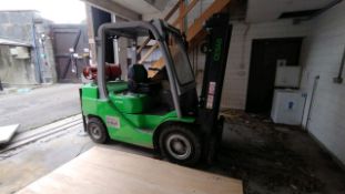 Cesab M325 Forklift