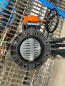 ** NO RESERVE ** Hayward Butterfly Valve 225mm