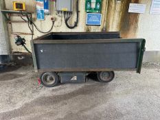 ** NO RESERVE ** Electric Trolley
