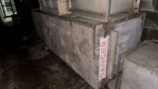 Wooden Animal Crate - NO RESERVE
