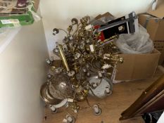 ** NO RESERVE ** Assorted Light Fittings
