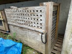 ** NO RESERVE ** Wooden Animal Crate