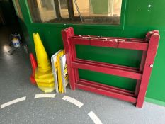 Various Banners and Pedestrian Controls - NO RESERVE