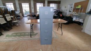 ** NO RESERVE ** Floor Standing 4 Drawer Filing Cabinet