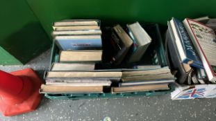 Quantity of Animal and Zoo Books