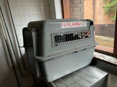 Petmate Plastic Pet Cage