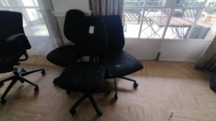 ** NO RESERVE ** 3 x Office Chairs