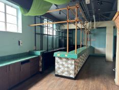 ** NO RESERVE ** Bar Area