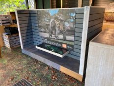 NO RESERVE Wooden Display Unit