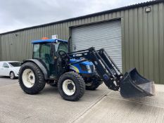 2011, NEW HOLLAND T4030 TRACTOR WITH LOADER & CAB (6000 hours)