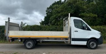 2020 Mercedes 314 CDI Dropside Truck