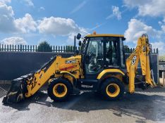 2016, JCB 3CX COMPACT BACKHOE LOADER (2600 hours)