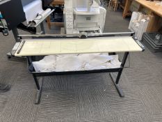 Trimfast Rotary Trimmer