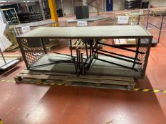 NO RESERVE - Large Display Unit