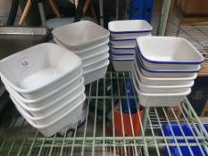 20 x pie dishes
