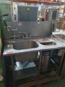 Right Hand Feed Table With Macerator