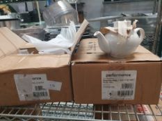 12 x boxed tea pots