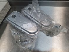 2 x Bonza tin opener plates