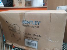 Blue Bentley 20 Litre Mobile Mop Bucket With Wringer