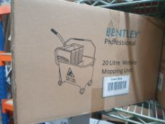 Blue Bentley 20 Litre Mobile Mop Bucket With Wringer