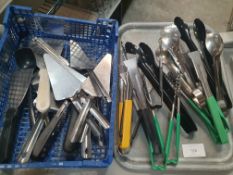 25+ cake slices and tongs