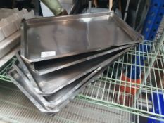 5 x baking trays