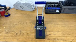 Rapesco P2200 Hole Punch