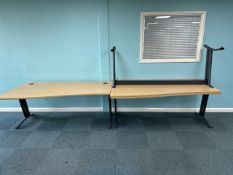 NO RESERVE Trio Of Wave Curved Office Desks