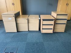 Batch Of 5 x Storage Cabinets