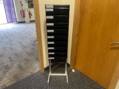 No Reserve - Leaflet Holder