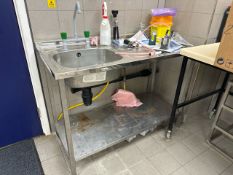No Reserve Stainless Steel Sink Unit