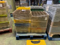 NO RESERVE, Pallet of Plastic Glass Racks