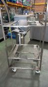 NO RESERVE, Oven Stand on Wheels