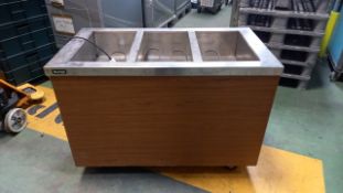 NO RESERVE, Bartlett - Bain Marie