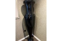 NO RESERVE Large Acrylic Vase