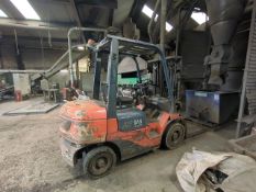 TOYOTA 7FD25 2.5 Tonne Diesel Forklift Year 2007