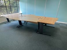NO RESERVE Set Of 4 Curved Office Desks
