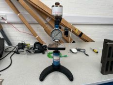 Shore Durometer Hardness Tester