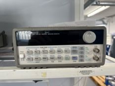 Hewlett Packard 33120A Waveform Generator