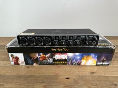 Behringer U-Phoria UMC404HD Amplifier