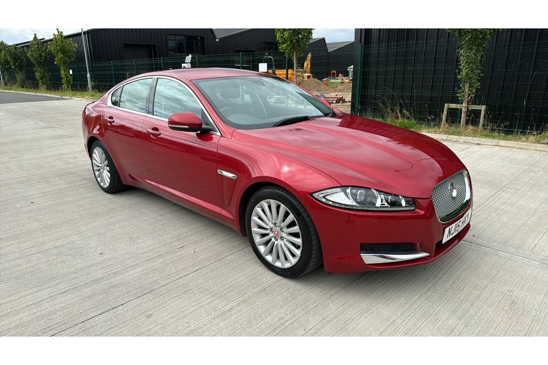 2015, JAGUAR XF/X250 (Automatic) 5 Door Saloon - 50,596 miles - Image 2 of 44