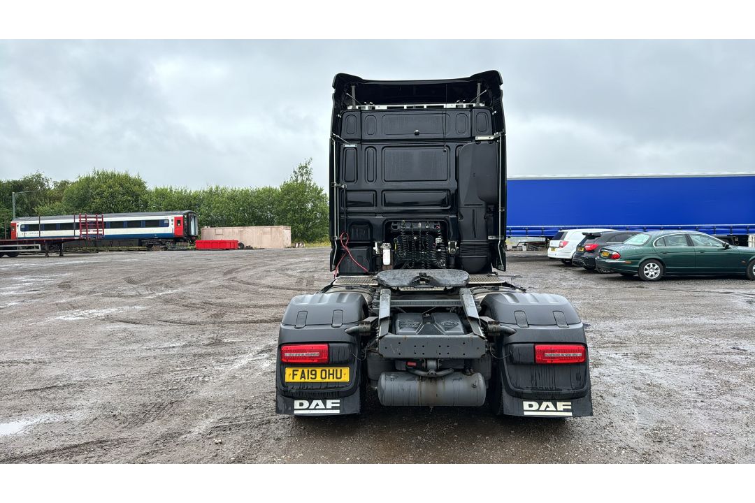 *RESERVE MET*-2019, DAF XF 430 FT TRACTOR UNIT - FA19 OHU (426,446.9 km’s) DIRECT FROM FRASERS GROUP - Image 9 of 26